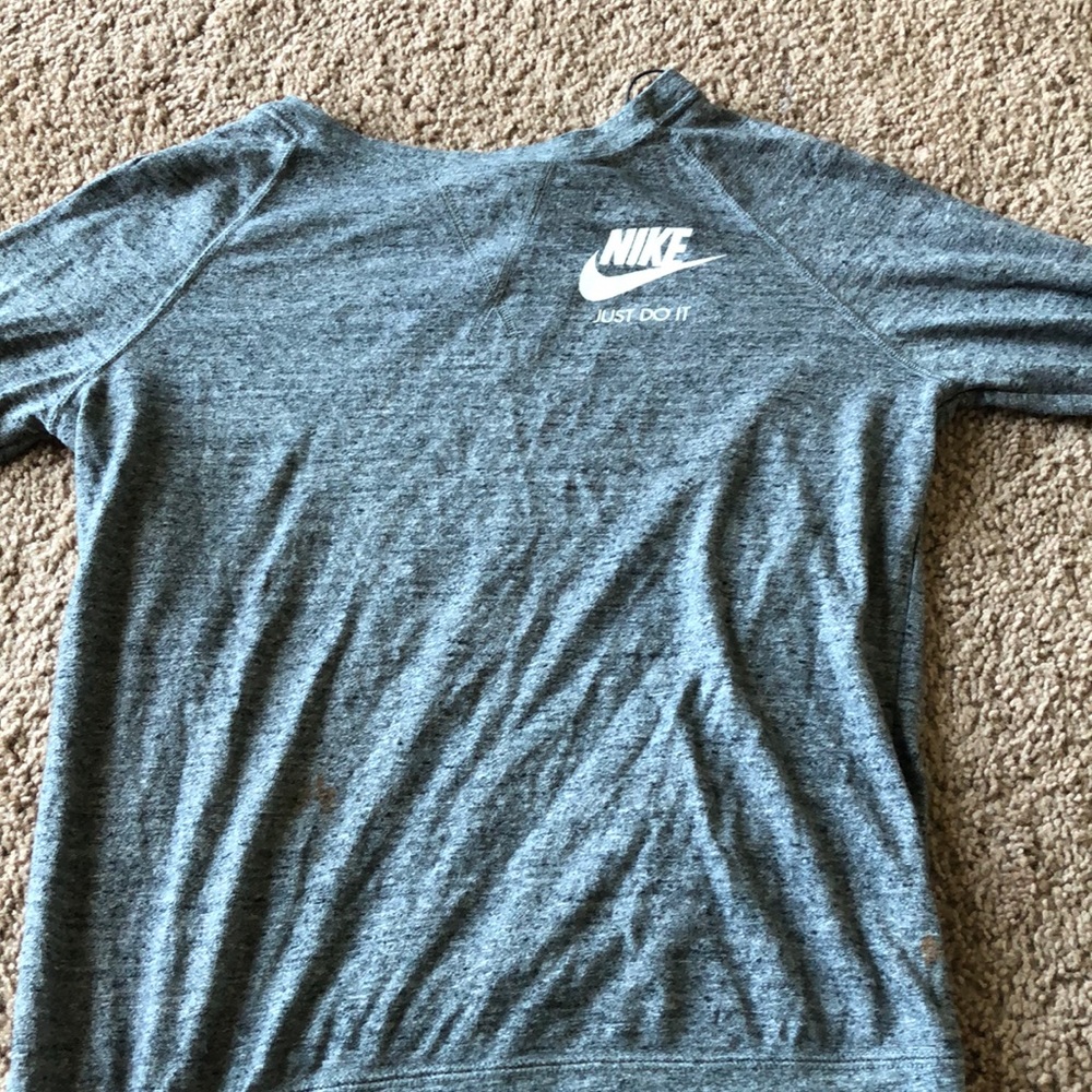 Nike Pull over